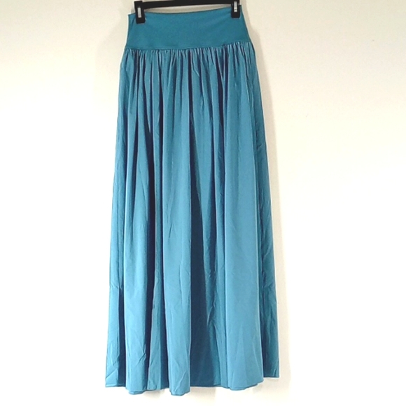 HALARA Other Halara That Tiktok Brand Women Skirt Medium New Soft Dull Green Long Poshmark